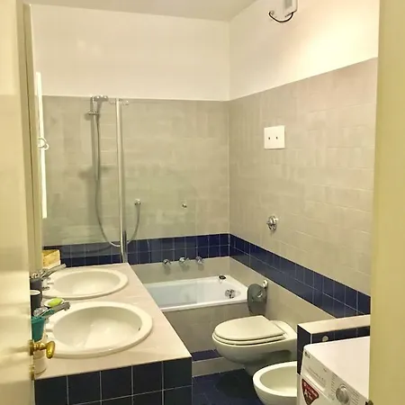 Ca La Rondine Apartman